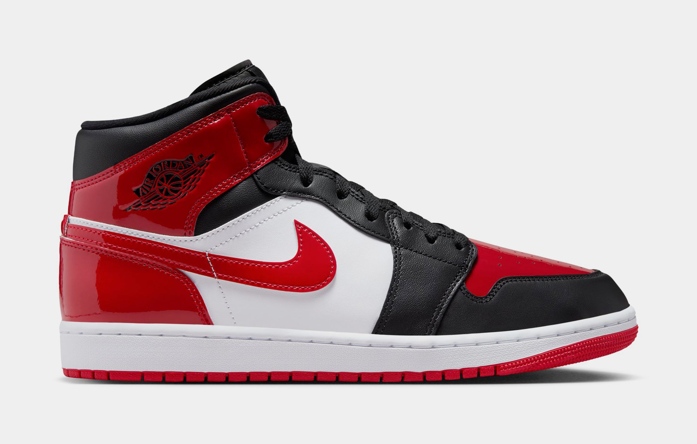 Image of Air Jordan 1 Mid SE Mens Basketball Shoes (Black/White/Varsity Red)