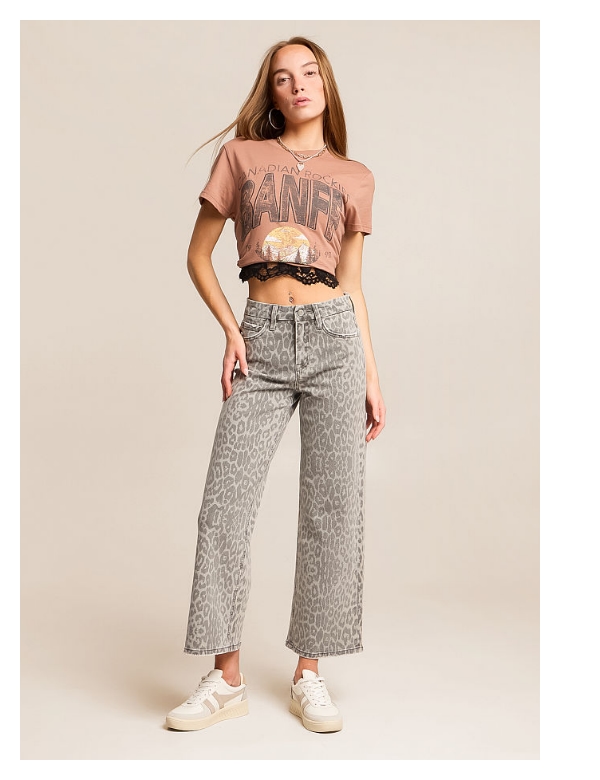 Shop Women's Wide Leg Jeans