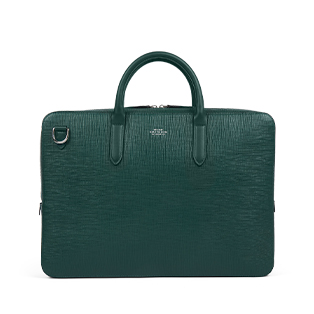 Lightweight Slim Briefcase in Panama