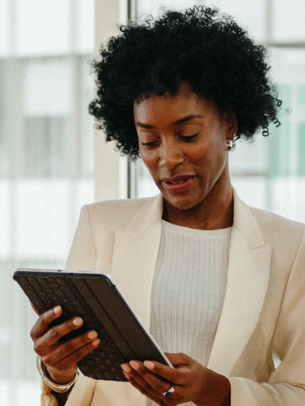 Photo-of-woman-on-tablet