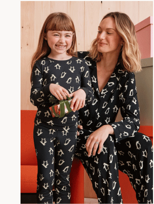 Holiday HannaSoft™ Stretch Pajama Set | Squeaky the Penguin on Black