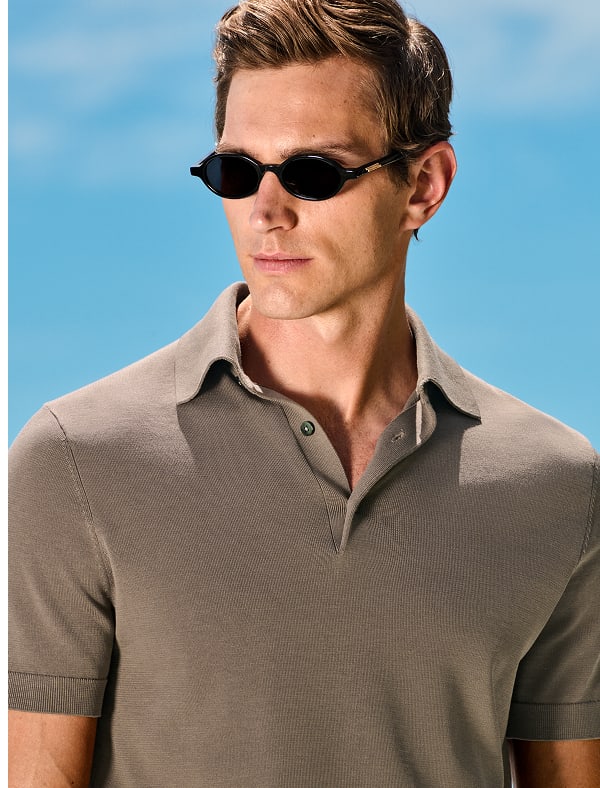 Polos