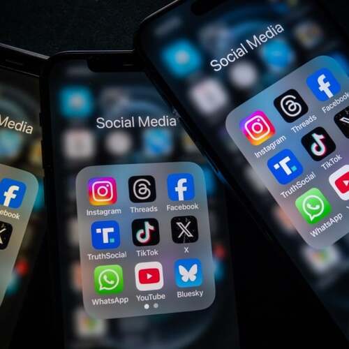 Virginia Wants to Limit Kids to 1 Hour of Social Media Per Day. Big Tech Is Suing