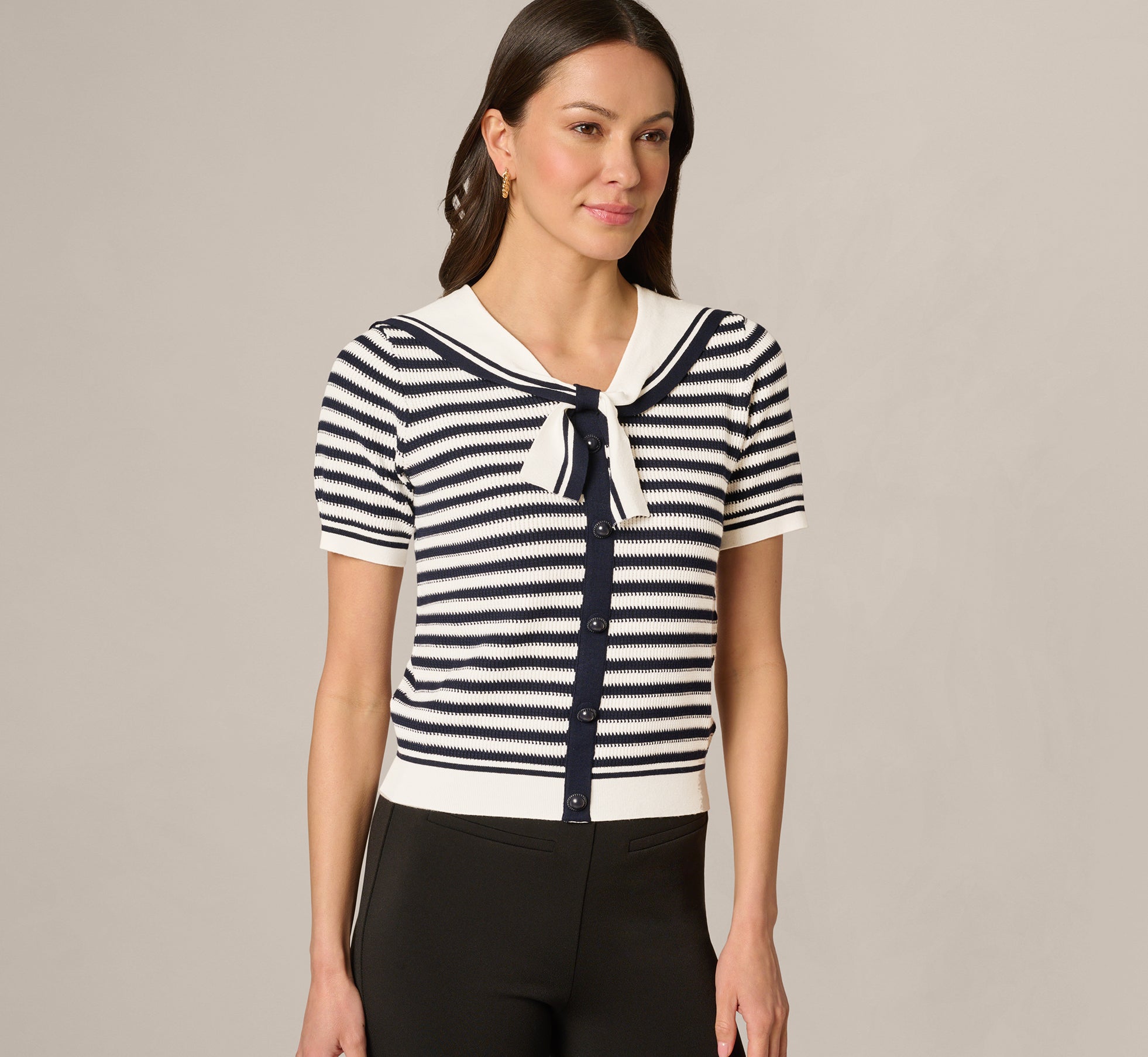 Image of Short Sleeve Sailor Collar Pullover Sweater In Ivory Navy