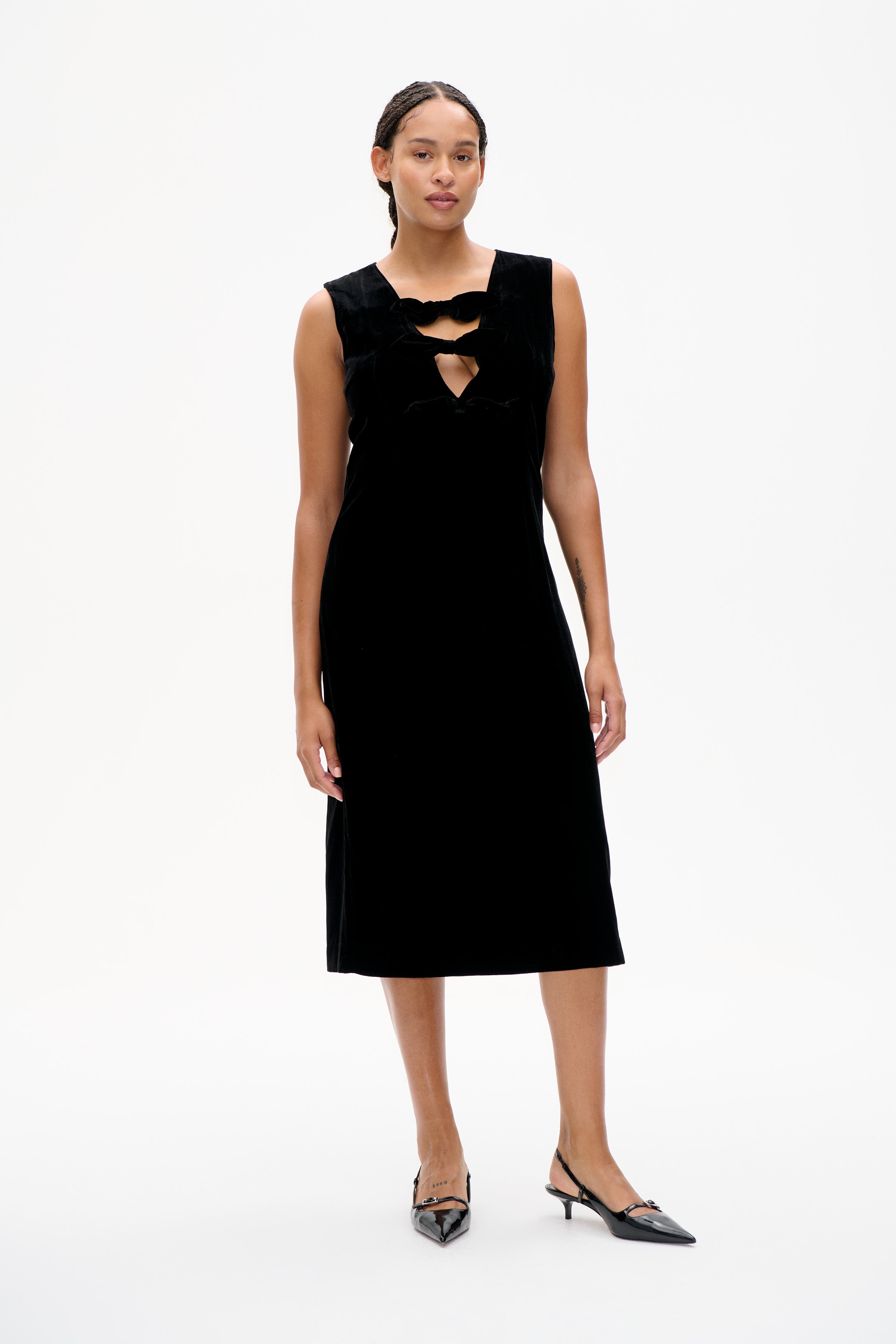 Image of AJKA DRESS | Black Velvet
