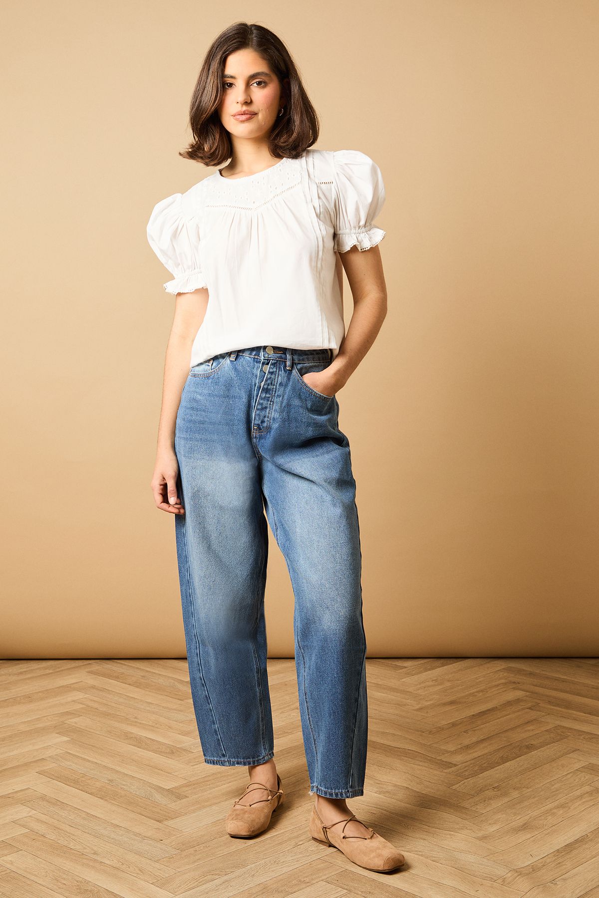Broderie Trim Detail Puff Sleeve Blouse