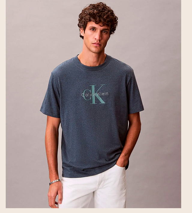 Playera Calvin Klein Hero Monologo 20s Hombre Azul