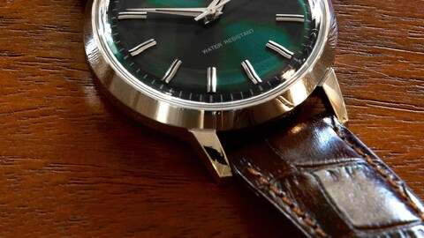 Timex’s Latest Affordable Automatic Dress Watch Is a Mid-Century Dream