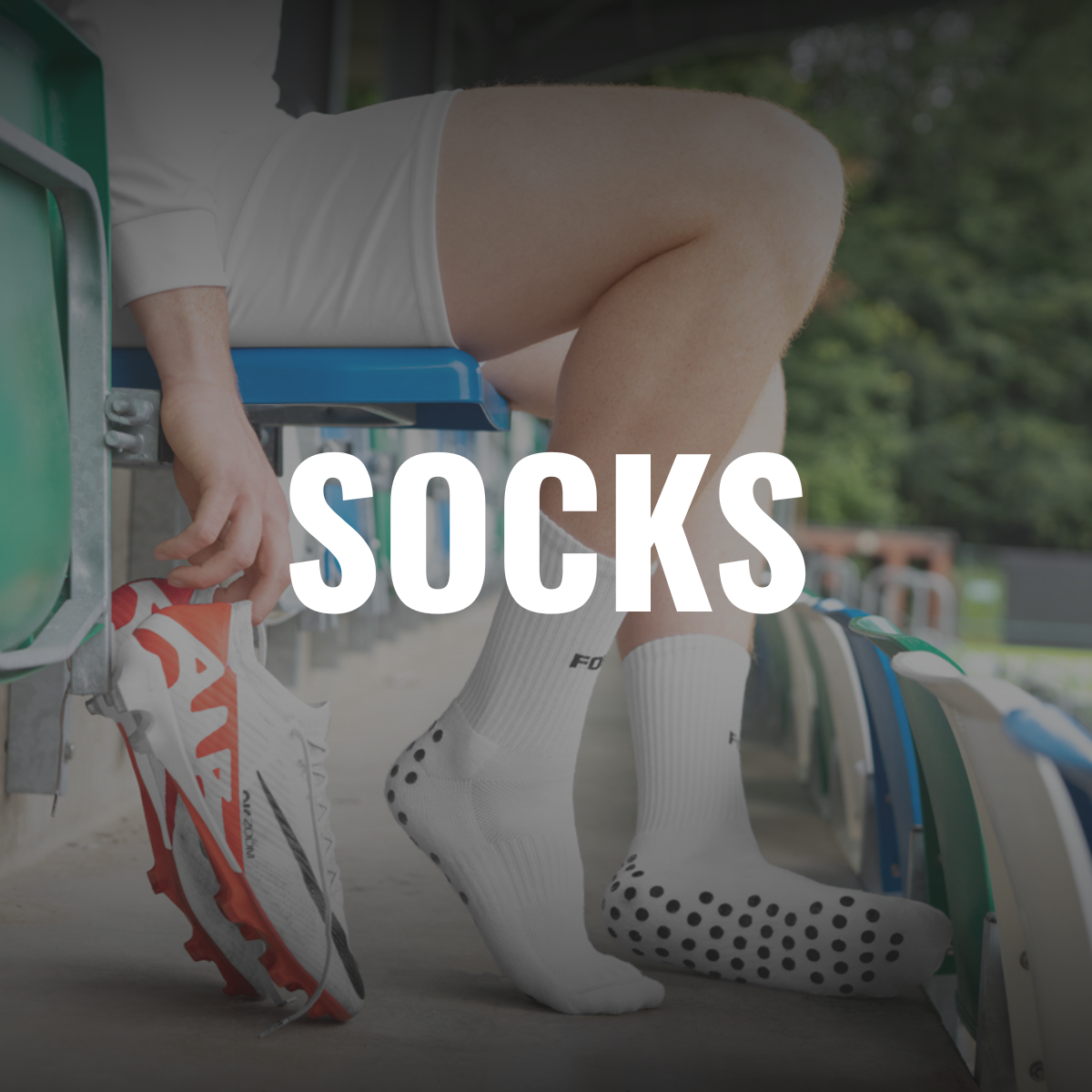 SHOP SOCKS.