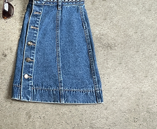 MAYA BUTTON DOWN DENIM MINI SKIRT