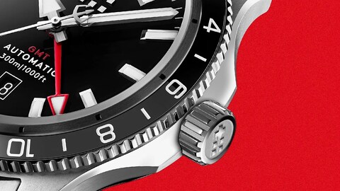 Christopher Ward Quietly Launches an Affordable GMT with Rolex 'Bruce Wayne' Vibes