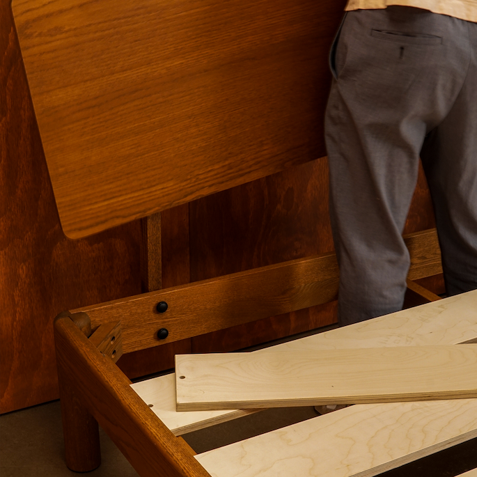 Keeps Strap Bed Frame with solid wood Attached Headboard Easy Assembly