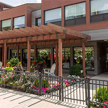 The exterior of the Clyde F. Barker Penn Transplant House.