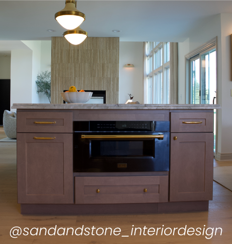 Kitchen Island with Truffle Shaker