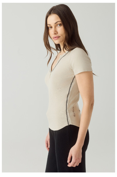 Maisie Short Sleeve Henley