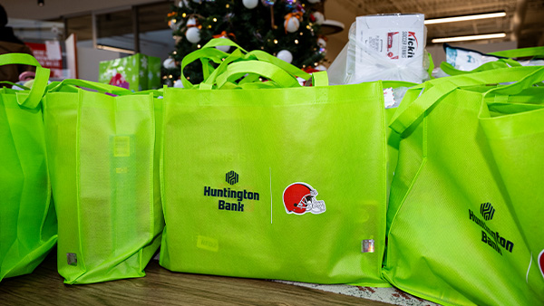 Month of Giving: Giving Tree