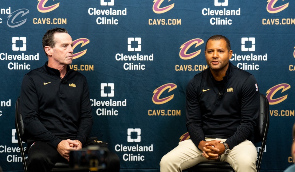 Kenny Atkinson and Koby Altman at the press conference