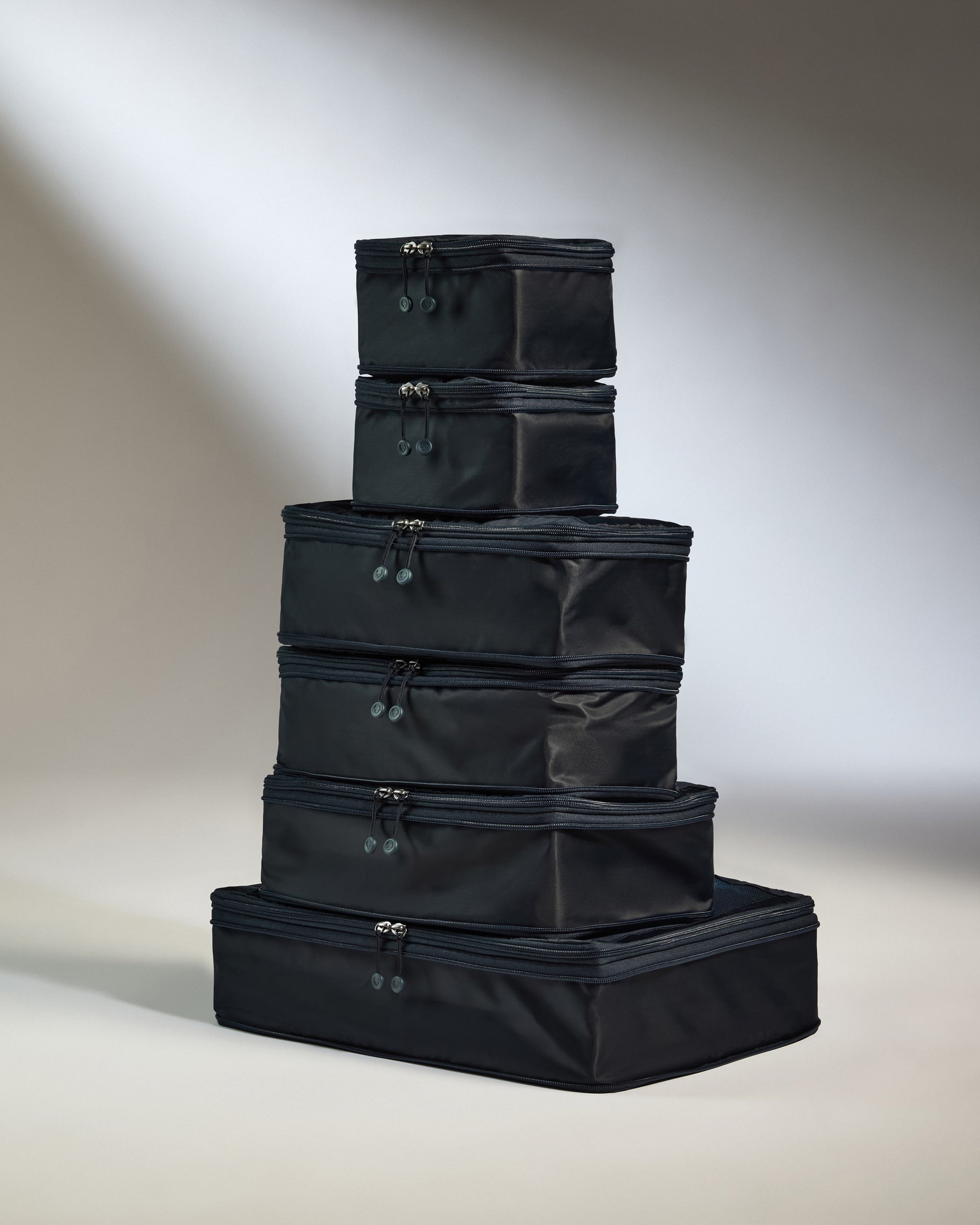 Image of Packing Cubes in Navy Blue - Set of 6