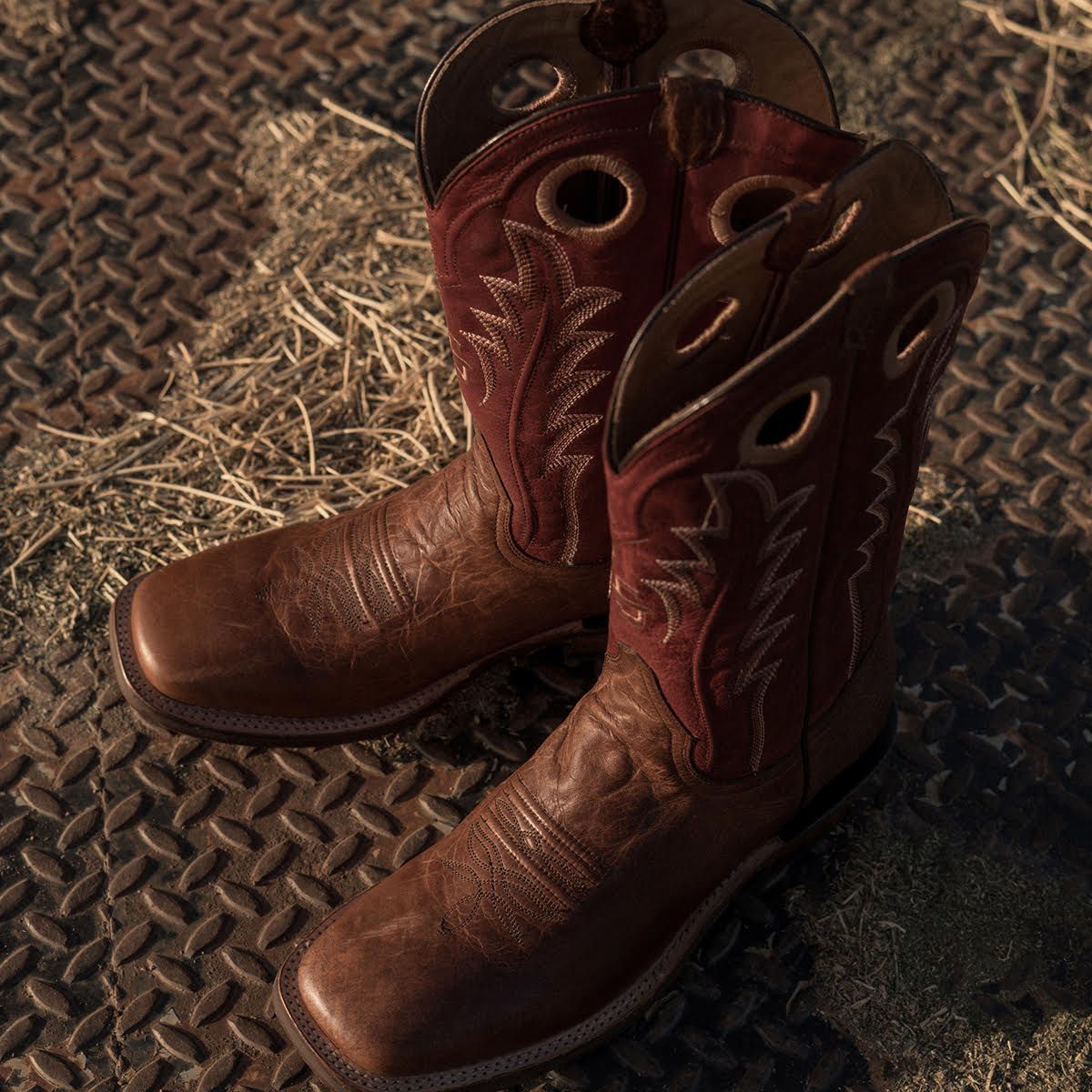 HANDMADE BOOTS 