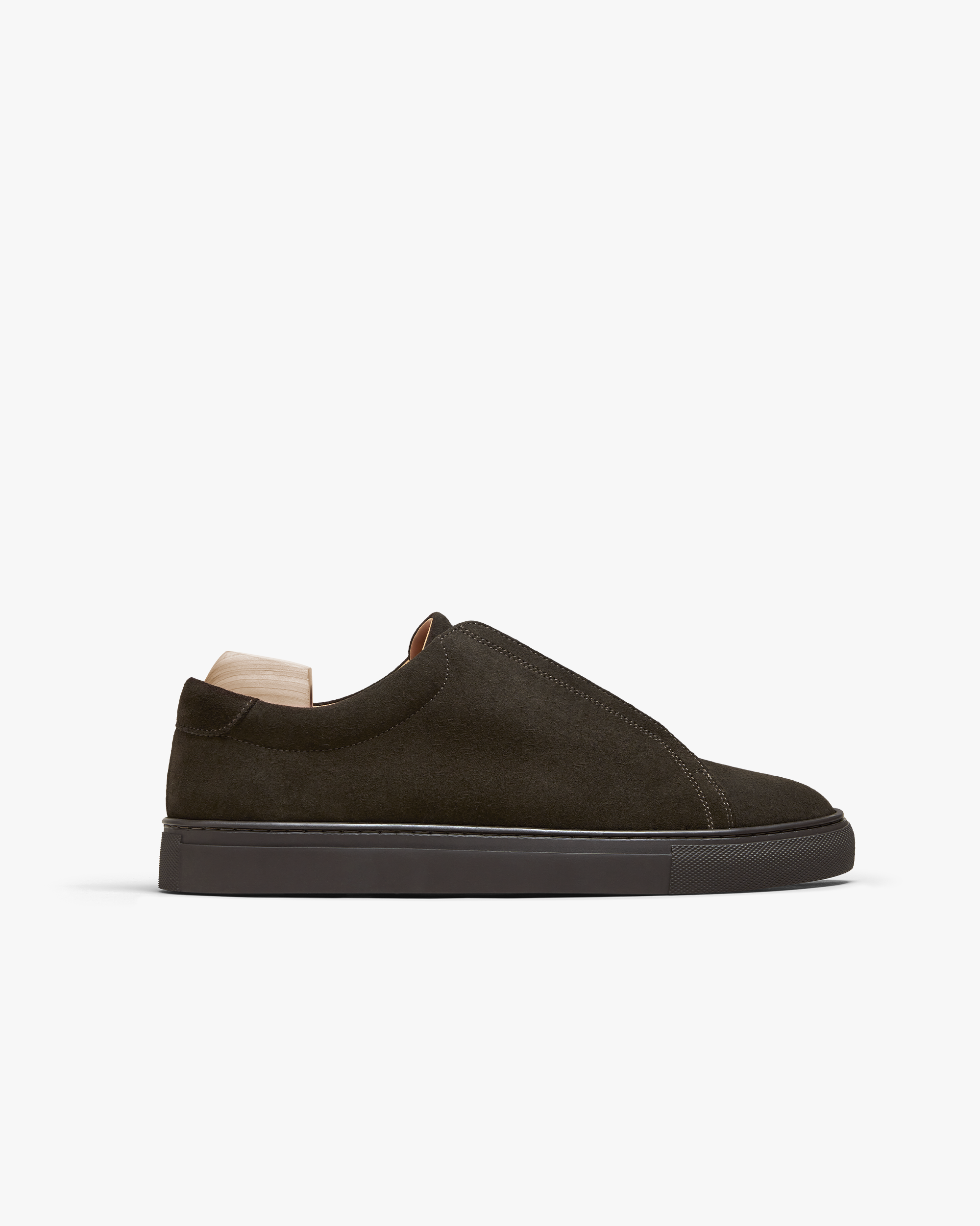 Image of Alnö – Dark Brown Suede