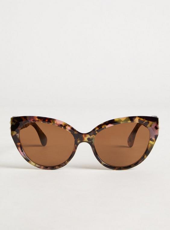 Anglular Cateye Twist Sunglasses