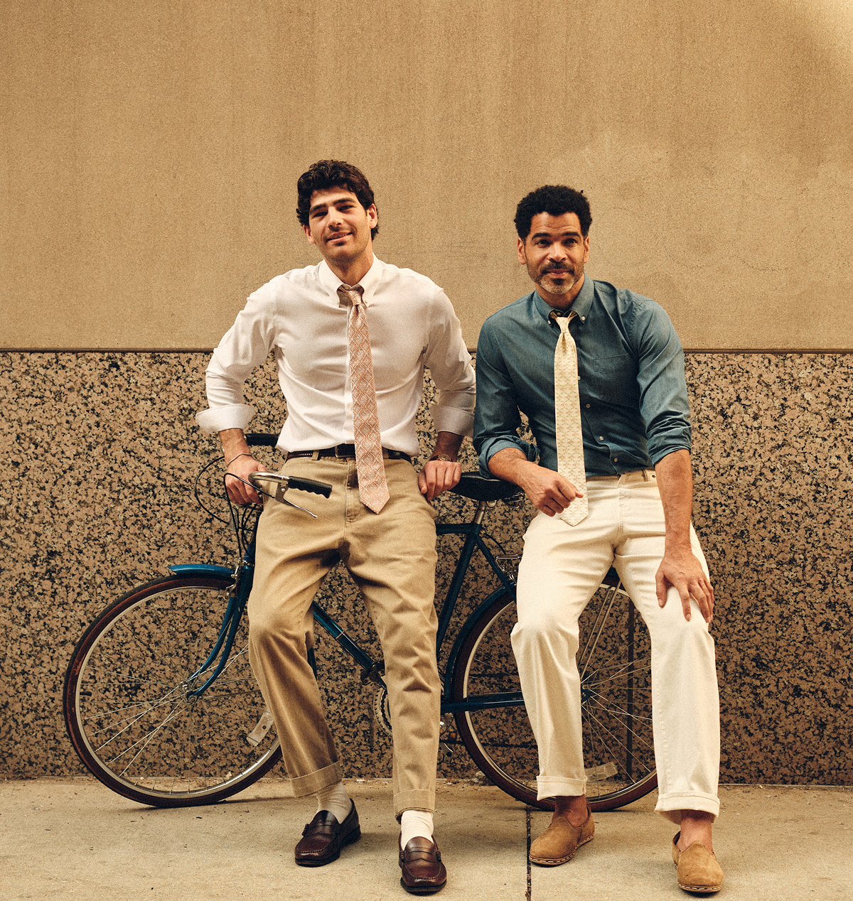 Spring in Chicago comes to life with effortless florals, refined stripes, and everyday tailoring.