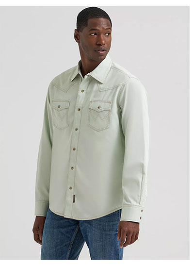Men's Wrangler Retro® Premium Western Snap Solid Shirt