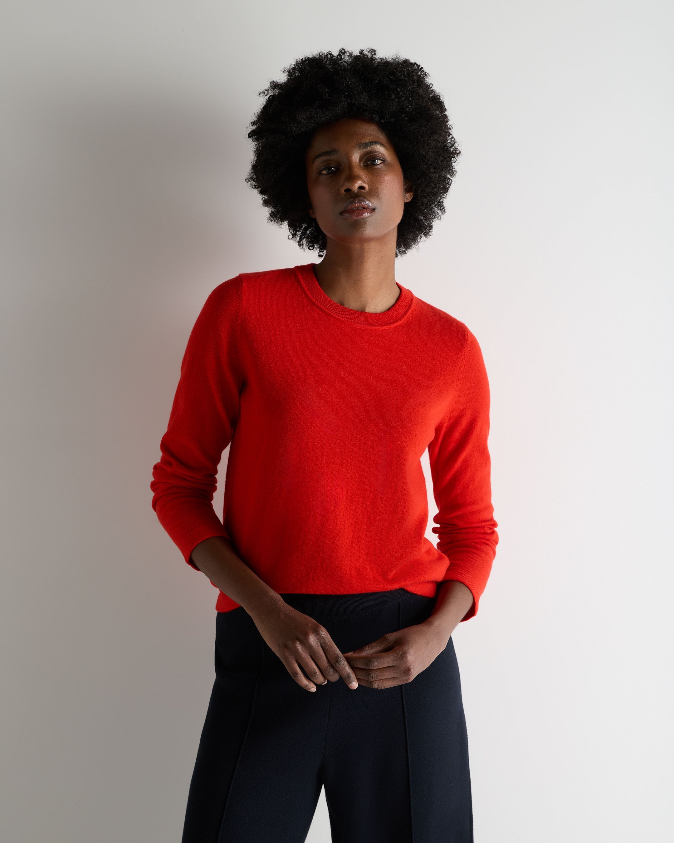Image of Women's Hallie Round Neck Cashmere Sweater Tomato Red
