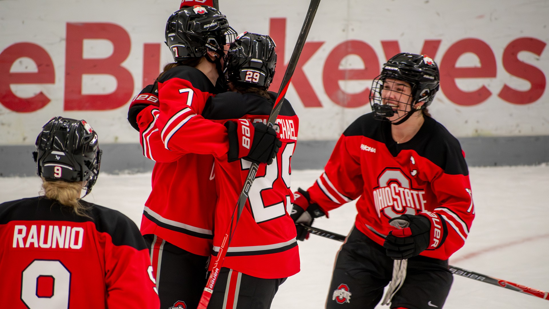 READ MORE | No. 2 Women's Hockey