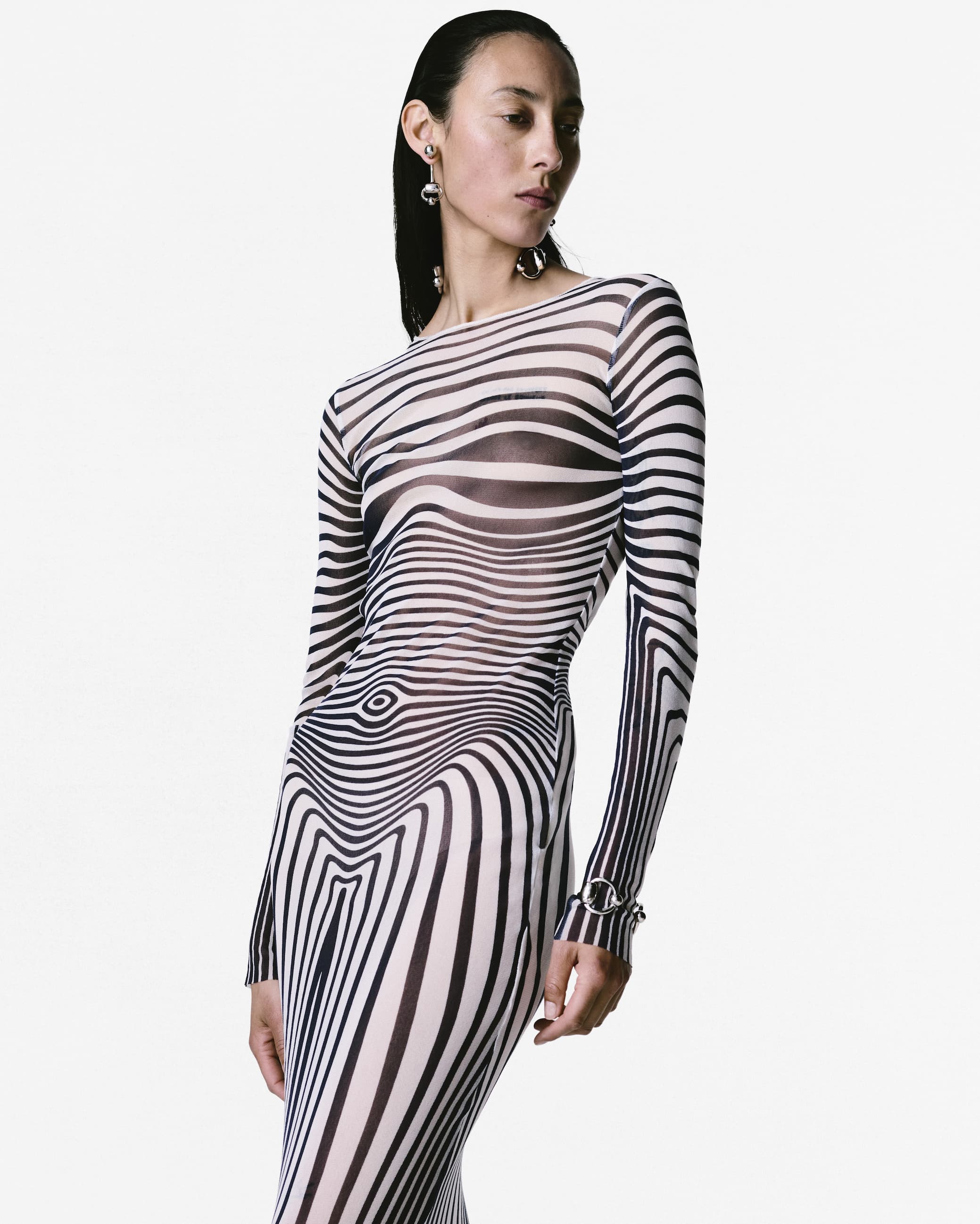 Party Selection - The Navy Blue Body Morphing Dress
