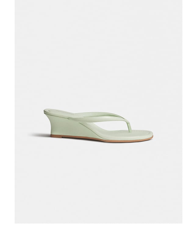 Amelia Sandal