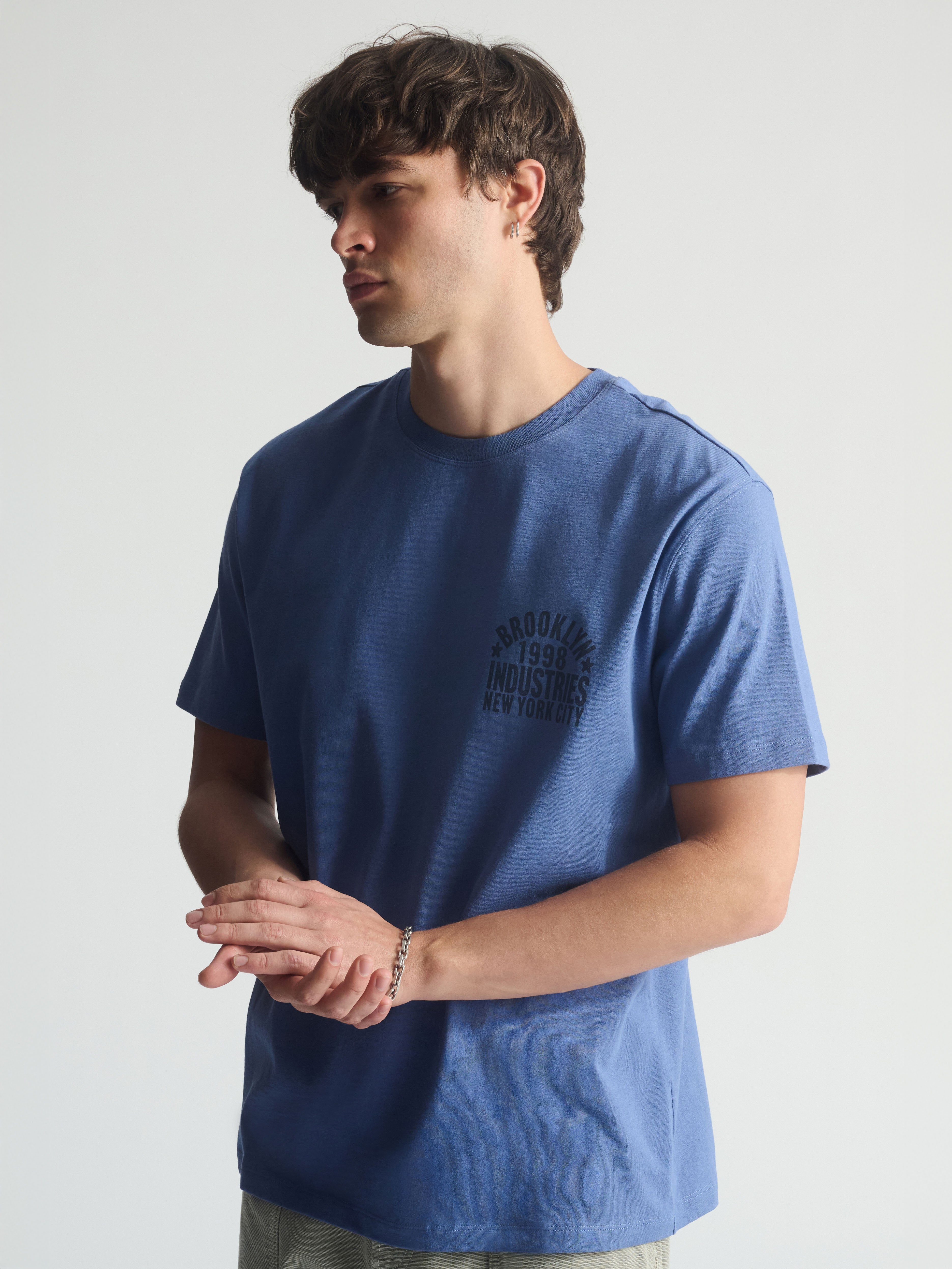 Image of Men's Vintage Brooklyn Graphic T-Shirt In Bijou Blue