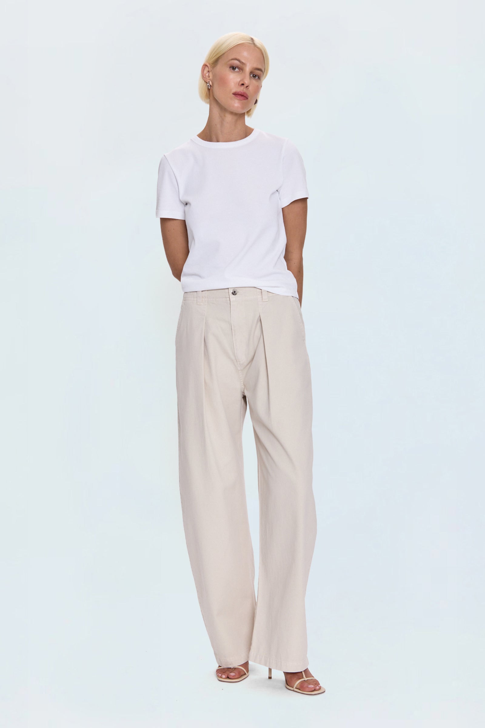 Image of Eden Pleated Barrel Trouser – Parchment