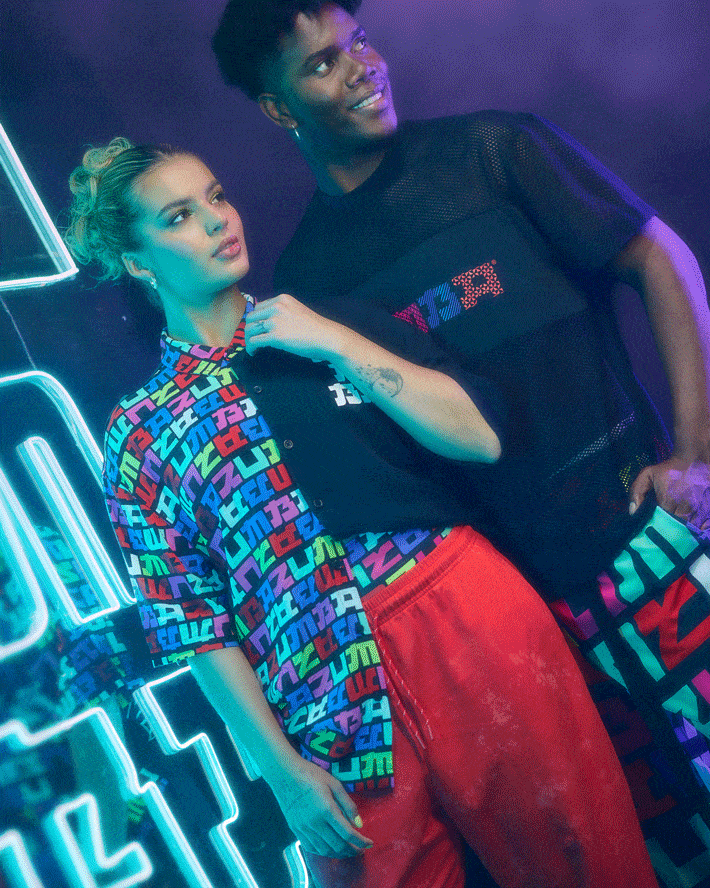 shop now baggy pants