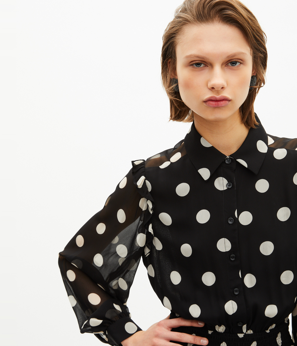 Robe longue à pois noire