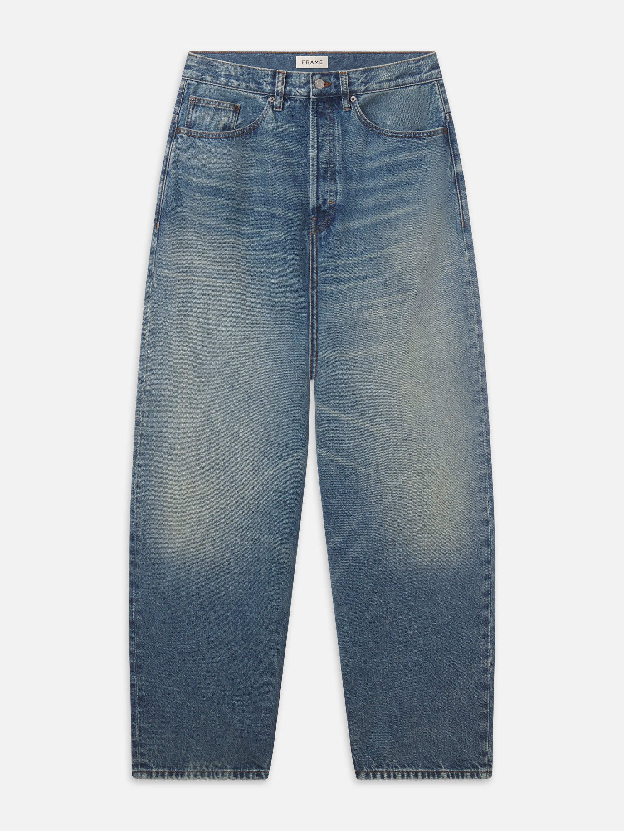 BAGGY JEAN IN CAMPING