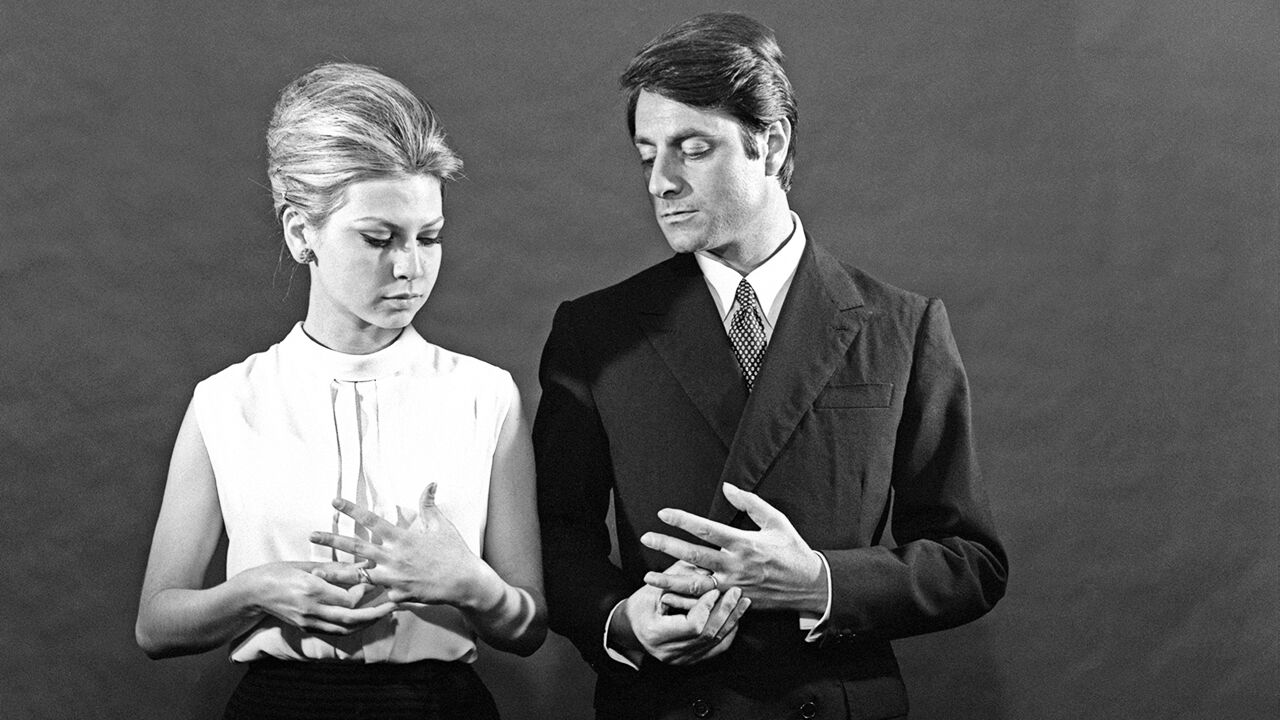 Husband and wife in a state of crisis.