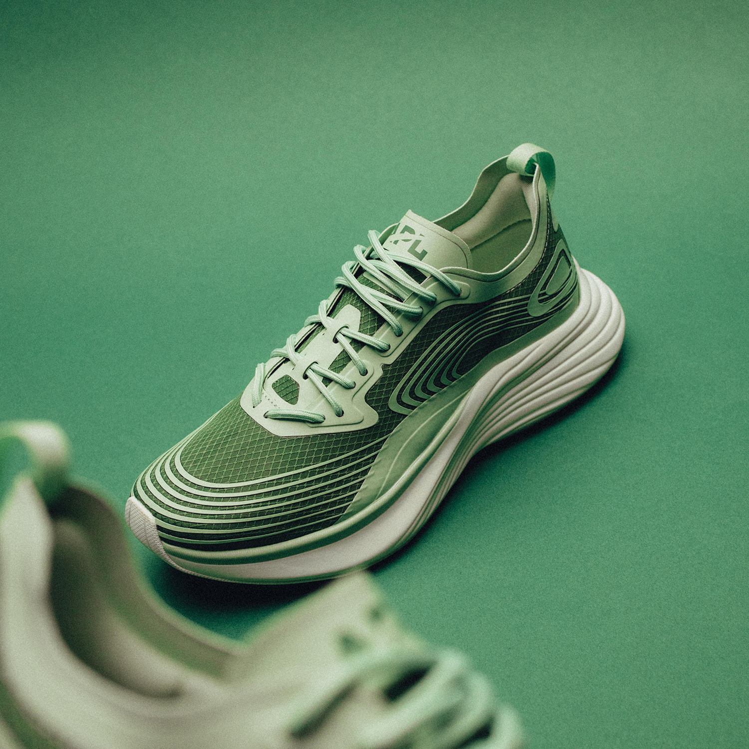 Streamline in Matcha / Deep Jade / Ivory