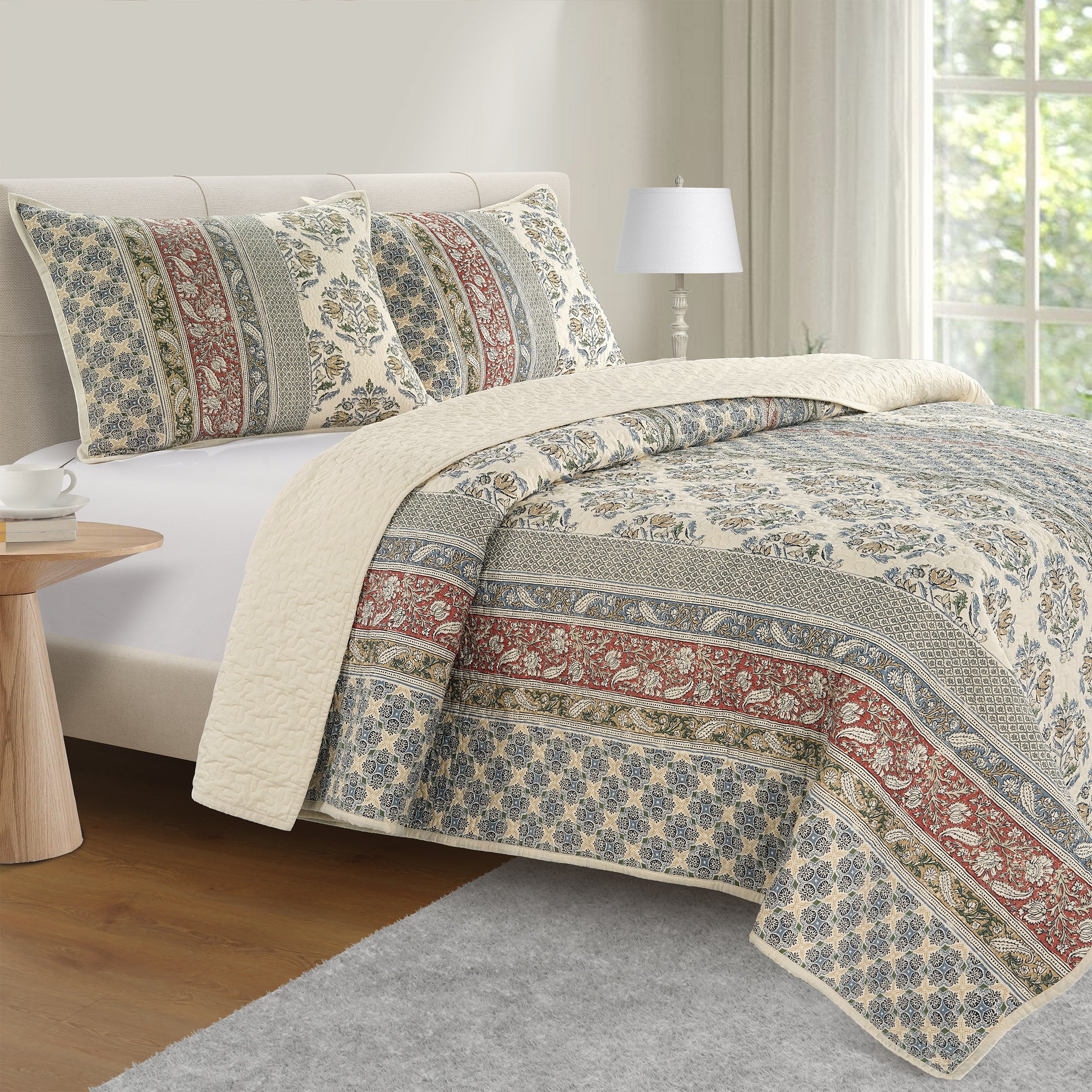 The Linen Closet Quilt Set Collection
