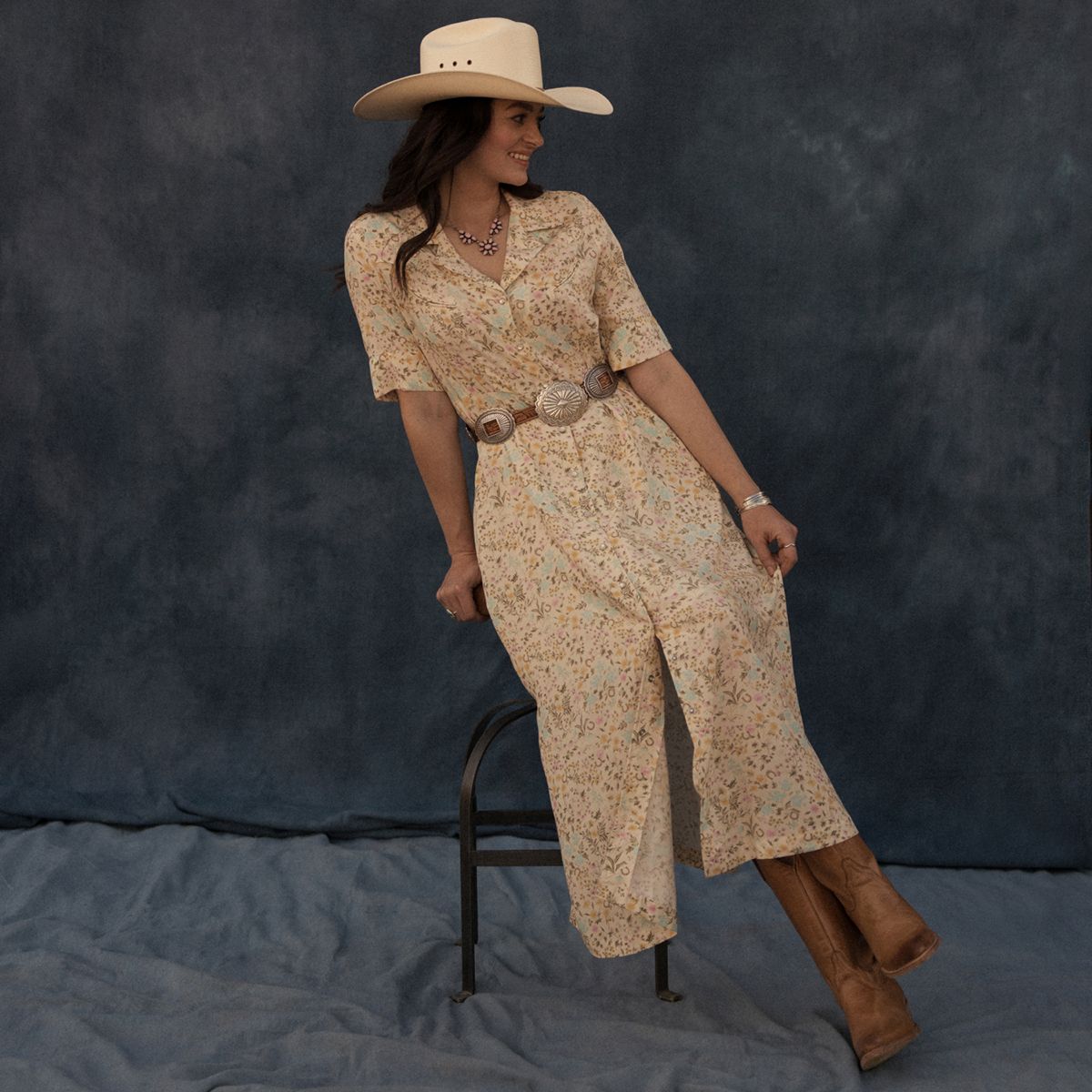 THE WESTERN DRESS