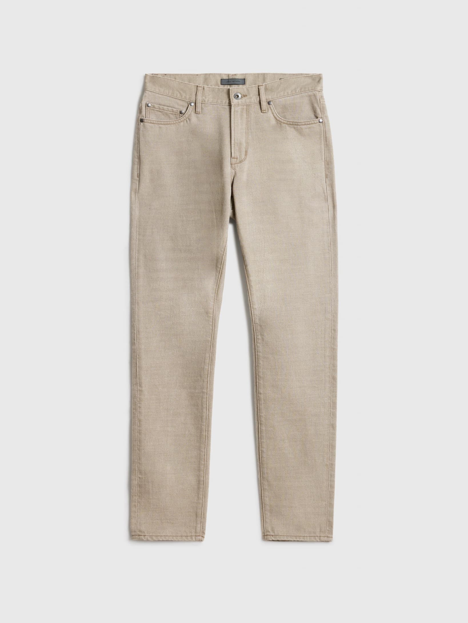 J704 - TAPERED FIT